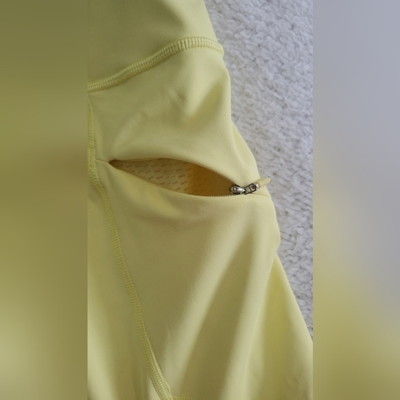 Athleta Yellow Mesh Contender Athletic 7/8 Leggings Size L - Picture 10 of 13